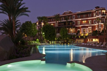 hotel-img